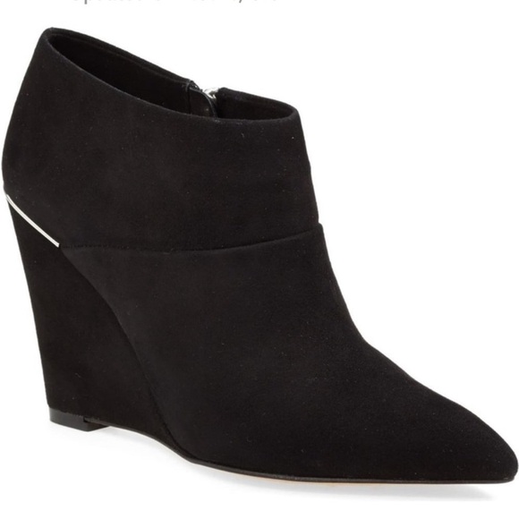 Coach Oakdale Black Suede Wedge Booties Size 9.5 - Picture 1 of 6
